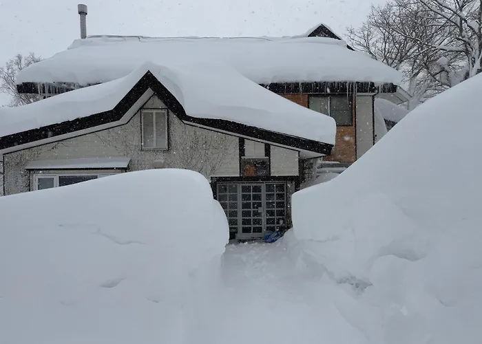 Guest House Tomo